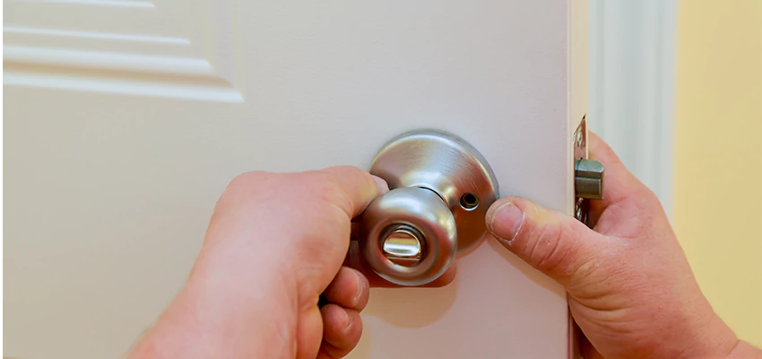 After-hours Locksmith For Lock And Key Installation in Inglewood, CA