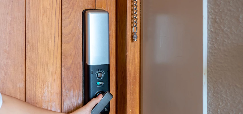 Home Security Electronic Locks Upgrades in Inglewood, CA
